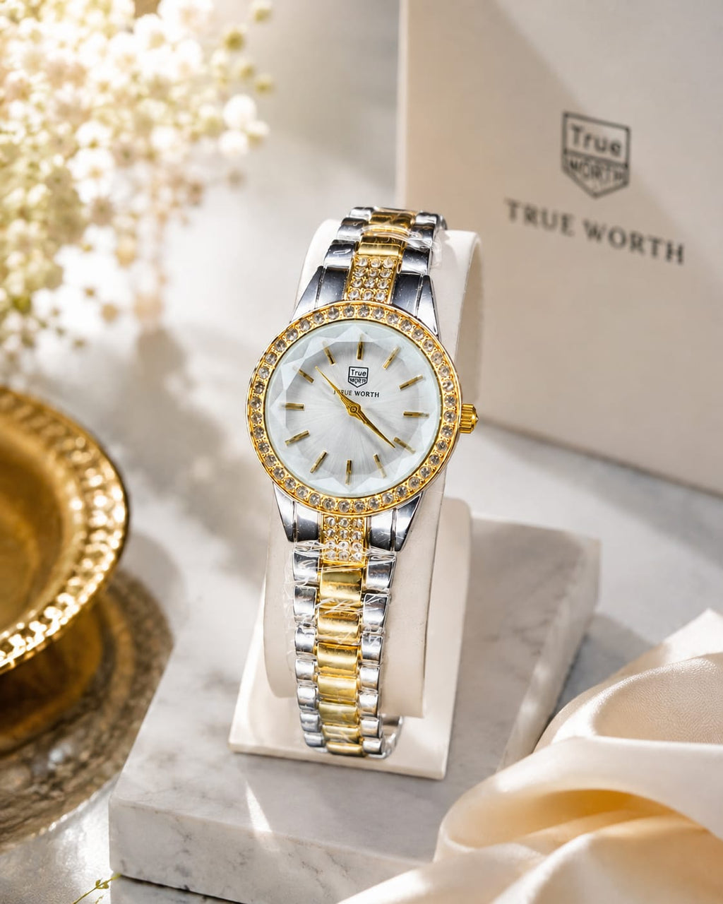 TRUE WORTH Women’s Luxury Elegance Watch